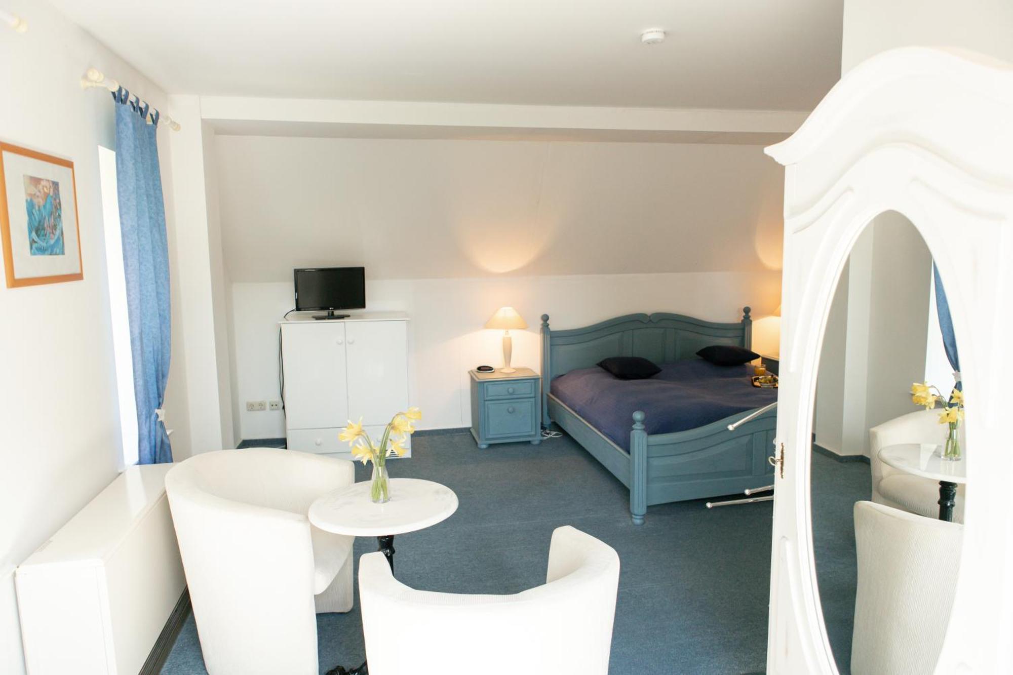 Boutique Hotel Gut Tribbevitz Neuenkirchen auf Rugen ภายนอก รูปภาพ
